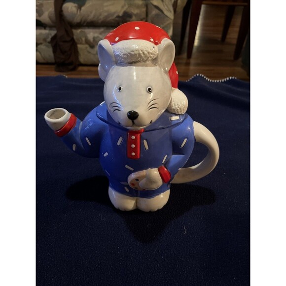 VGT COCO DOWLEY CHRISTMAS MOUSE COOKIE SANTA HAT Teapot - Picture 2 of 2
